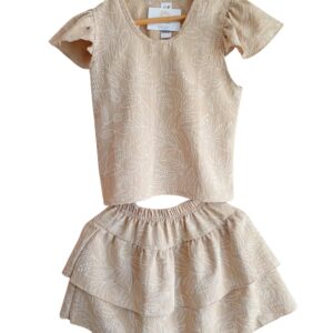 Conjunto de nena.