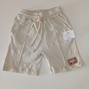 Short rustico de algodón.